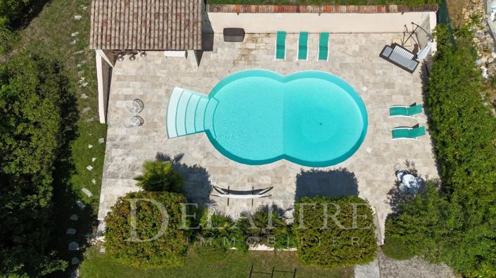 Image No.13-5 Bed House for sale