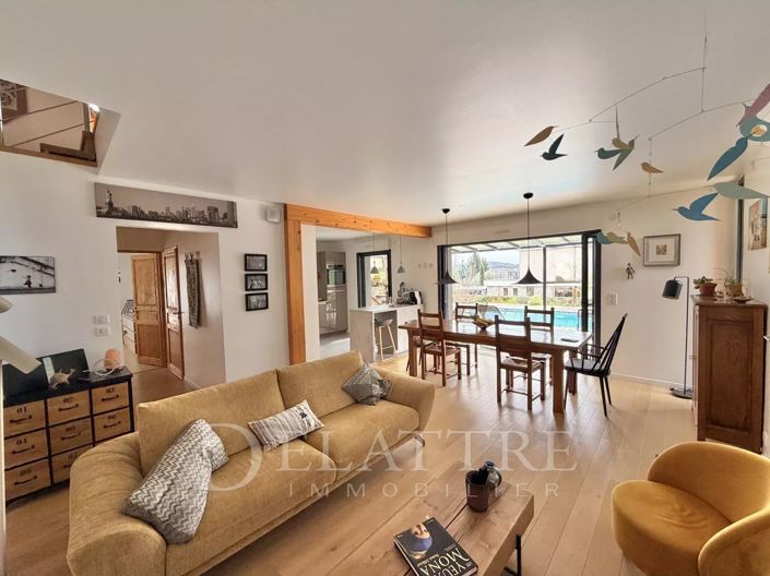 Image No.2-3 Bed House for sale