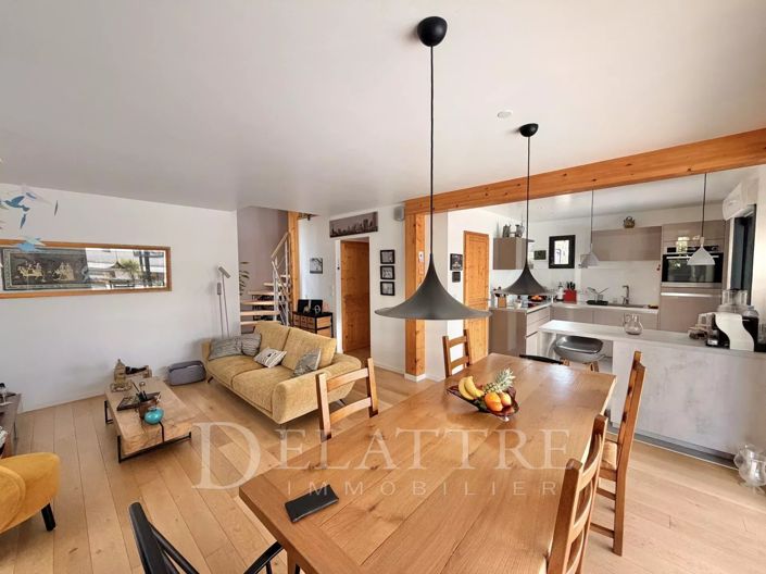 Image No.6-3 Bed House for sale
