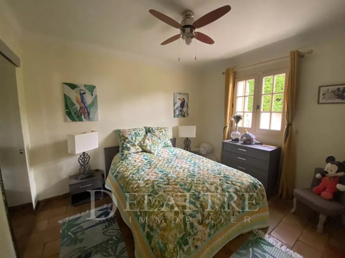 Image No.14-4 Bed House for sale