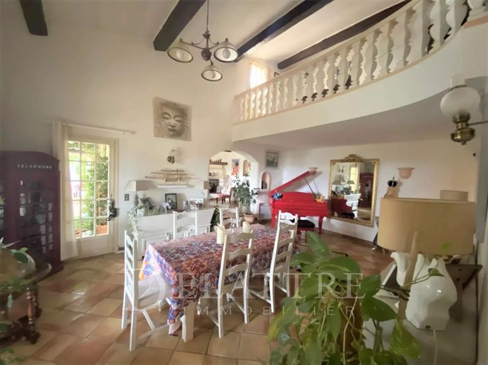 Image No.4-4 Bed House for sale