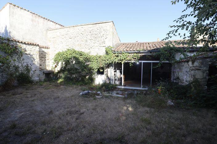 Image No.20-4 Bed House for sale