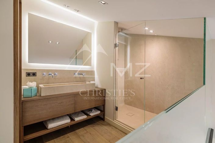 Image No.6-4 Bed Apartment for sale