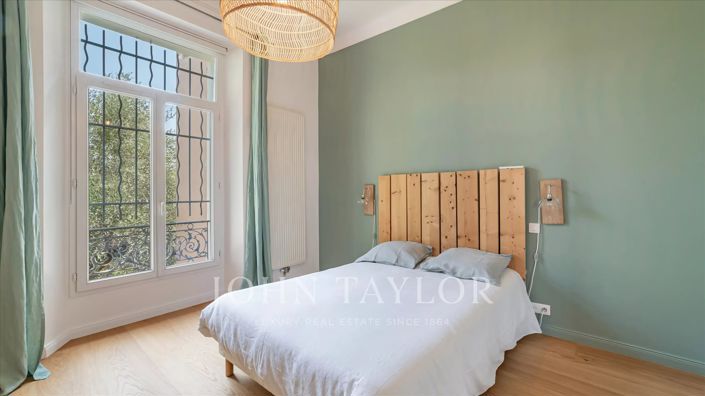Image No.15-7 Bed House for sale
