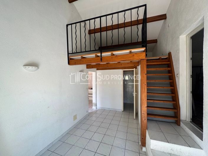 Image No.11-2 Bed House for sale