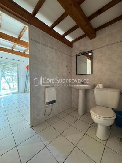 Image No.12-2 Bed House for sale