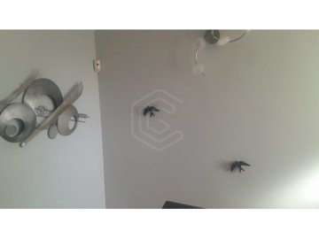 ai6qyx8djunnc40m15