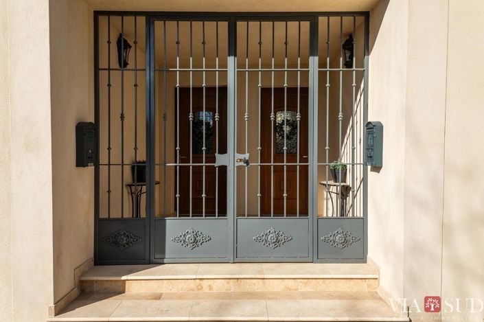 Image No.14-5 Bed House for sale