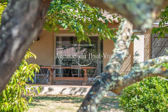 Image No.17-5 Bed House for sale