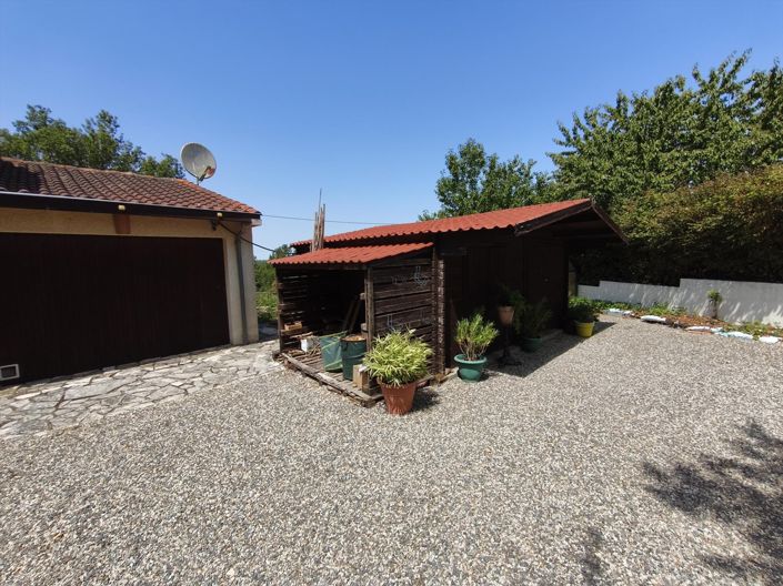 Image No.18-4 Bed House for sale