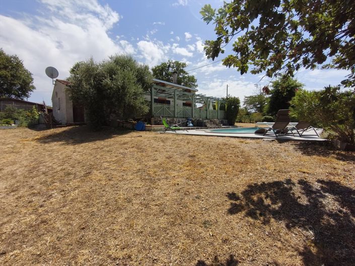 Image No.3-4 Bed House for sale