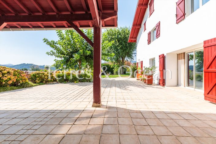Image No.12-7 Bed House for sale