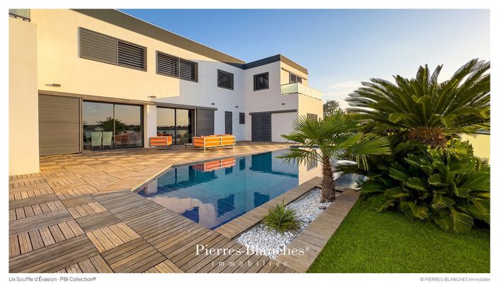 Image No.10-4 Bed House for sale