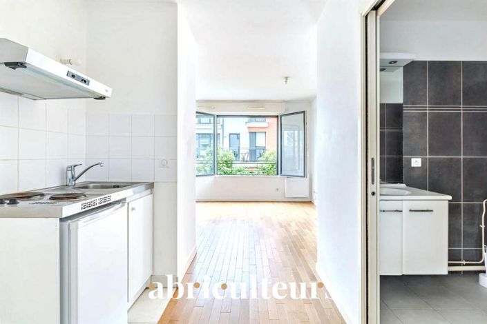 Image No.6-Apartment for sale