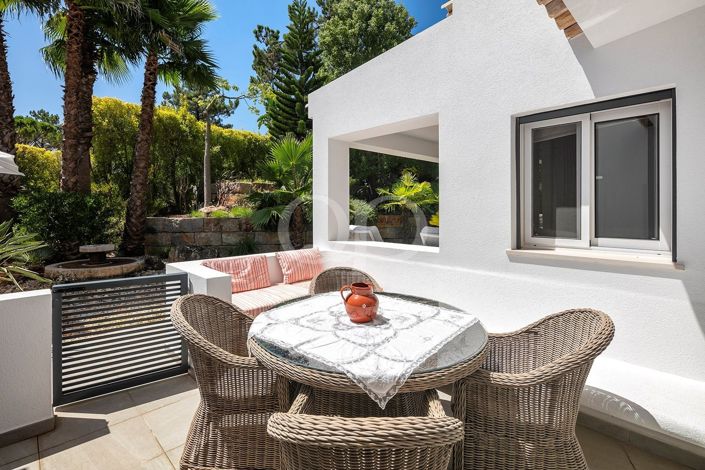 Image No.10-4 Bed House for sale