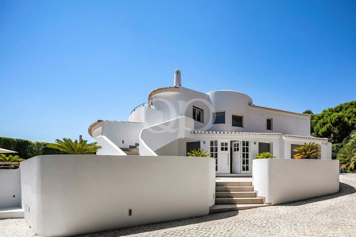 Image No.23-4 Bed House for sale