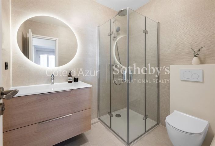 Image No.18-2 Bed Apartment for sale