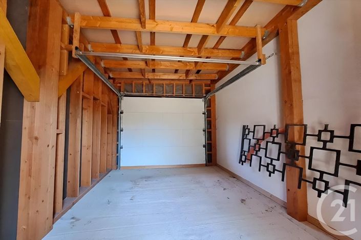 Image No.12-3 Bed House for sale