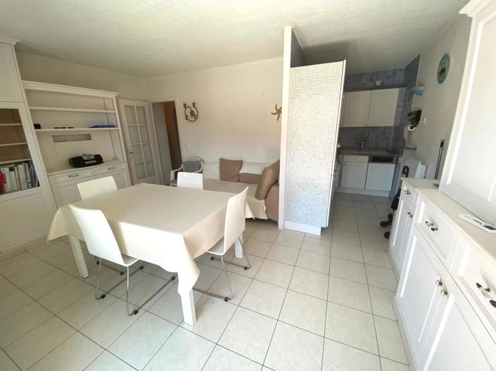Image No.5-Appartement de 4 chambres à vendre à Le Lavandou
