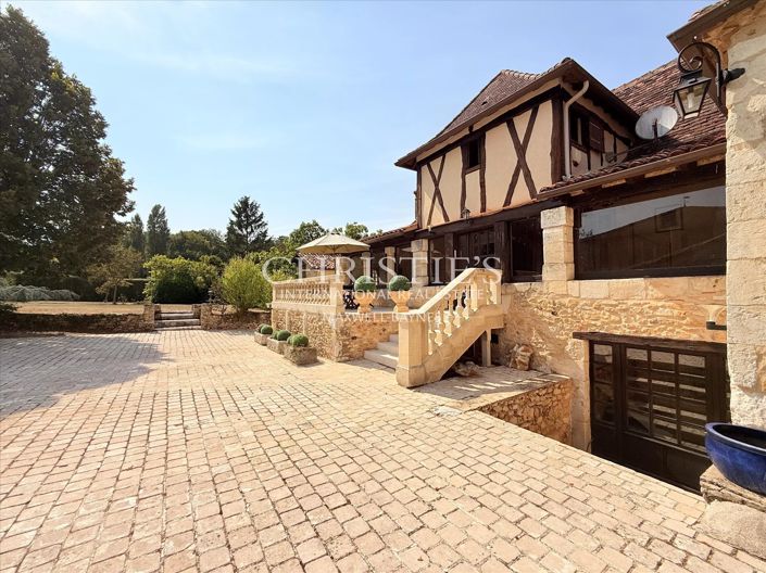 Image No.12-5 Bed House for sale