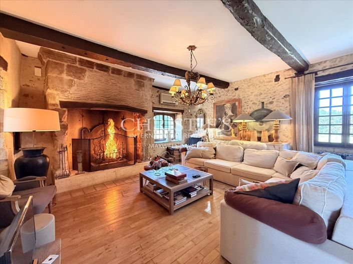 Image No.13-5 Bed House for sale