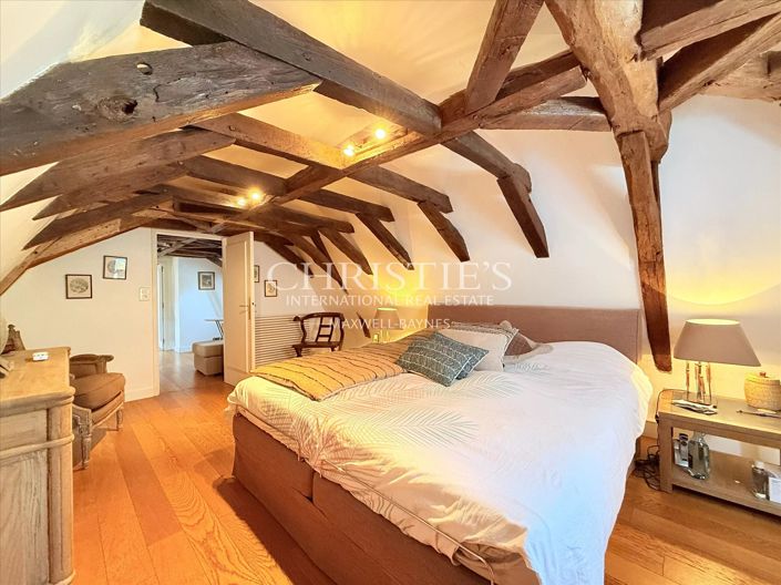 Image No.32-5 Bed House for sale