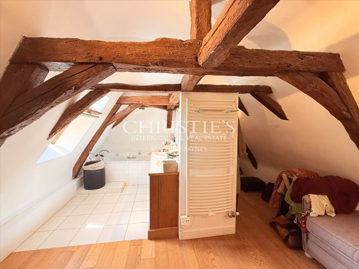 Image No.35-5 Bed House for sale