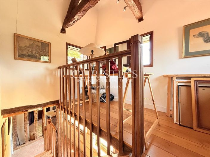 Image No.36-5 Bed House for sale