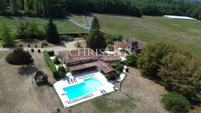 Image No.9-5 Bed House for sale
