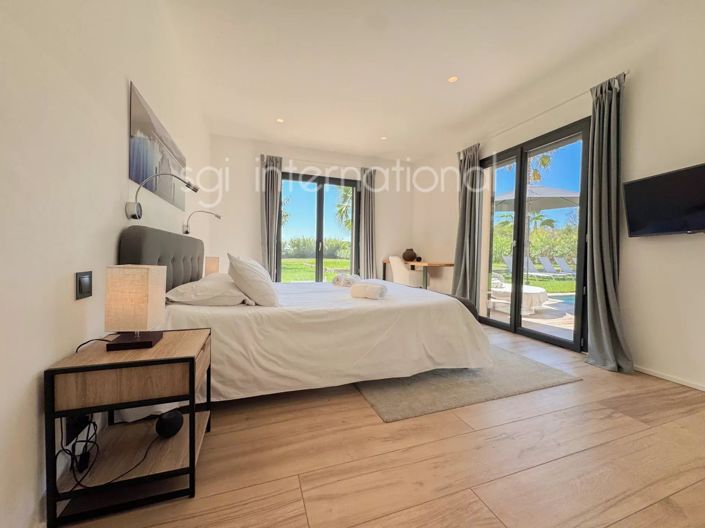 Image No.13-5 Bed House for sale