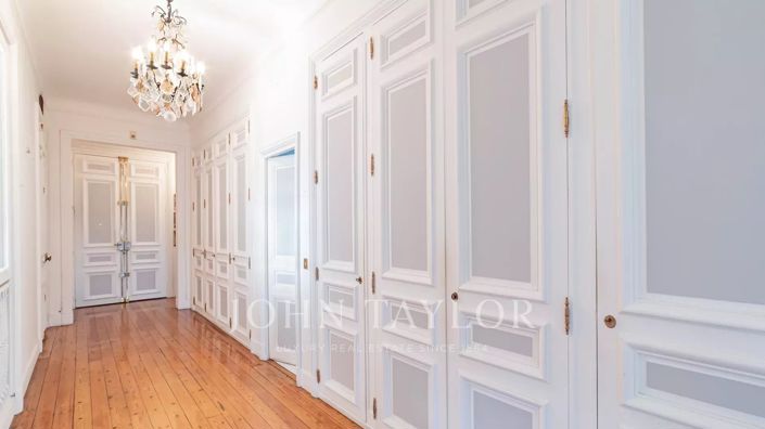 Image No.8-4 Bed Apartment for sale