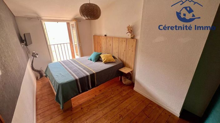 Image No.12-1 Bed House for sale