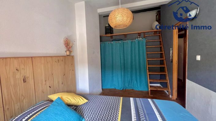 Image No.13-1 Bed House for sale