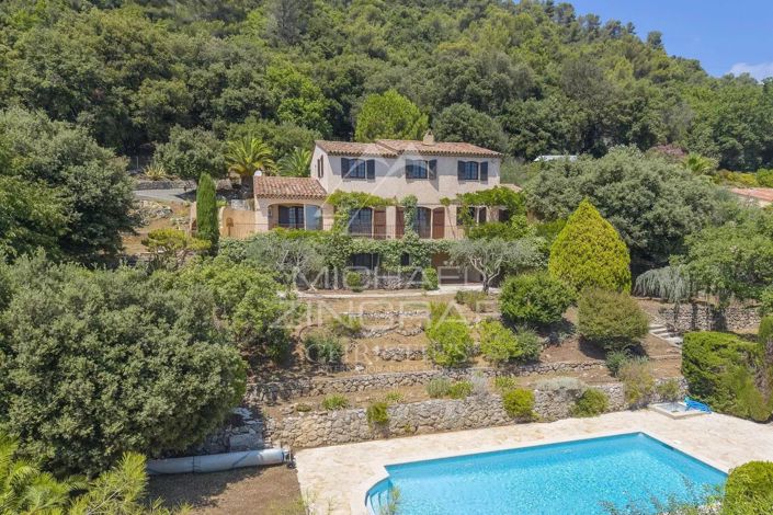 Image No.18-5 Bed House for sale