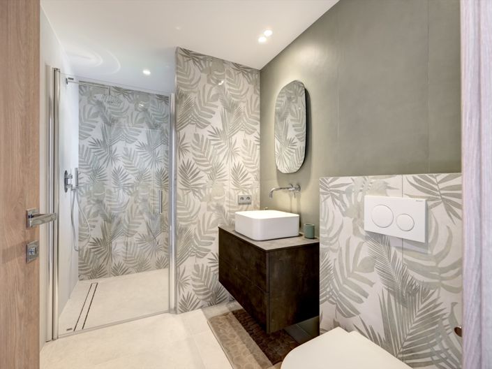 Image No.13-5 Bed House for sale