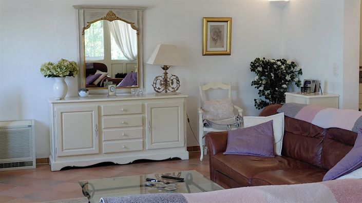 Image No.13-4 Bed Property for sale