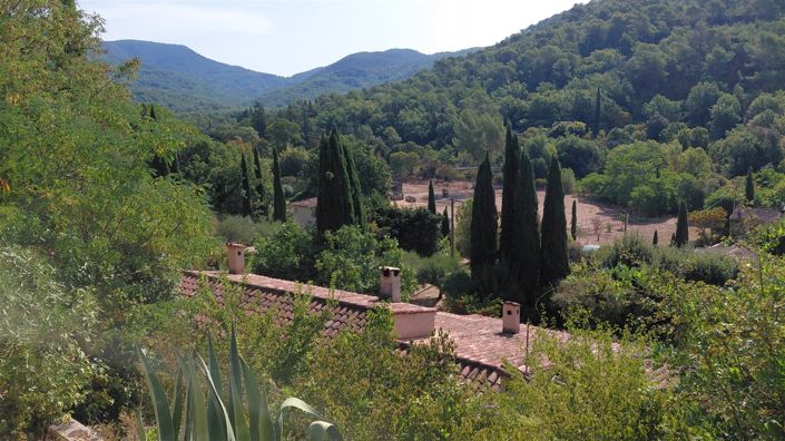 Image No.3-4 Bed Property for sale