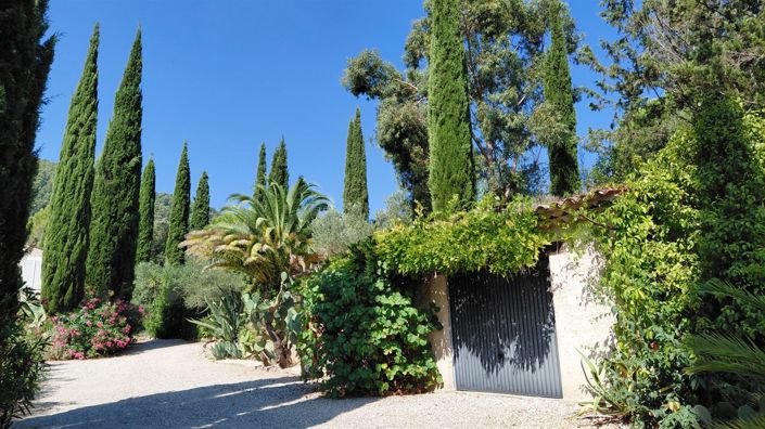 Image No.32-4 Bed Property for sale