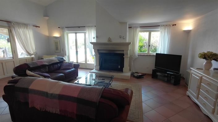 Image No.7-4 Bed Property for sale