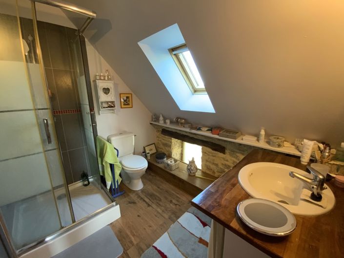 Image No.17-4 Bed Property for sale