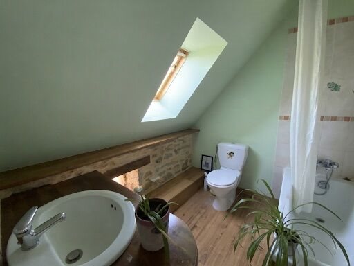Image No.19-4 Bed Property for sale