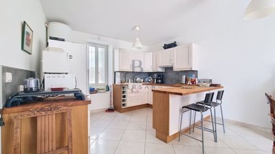 ajmz0ivt3zuel3gk12