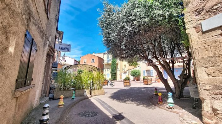 Image No.17-4 Bed Apartment for sale