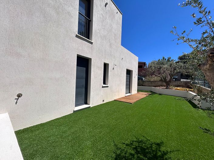 Image No.2-3 Bed House for sale