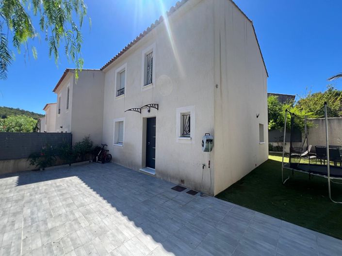 Image No.3-3 Bed House for sale