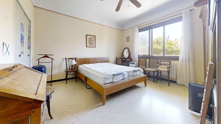Image No.10-5 Bed House for sale