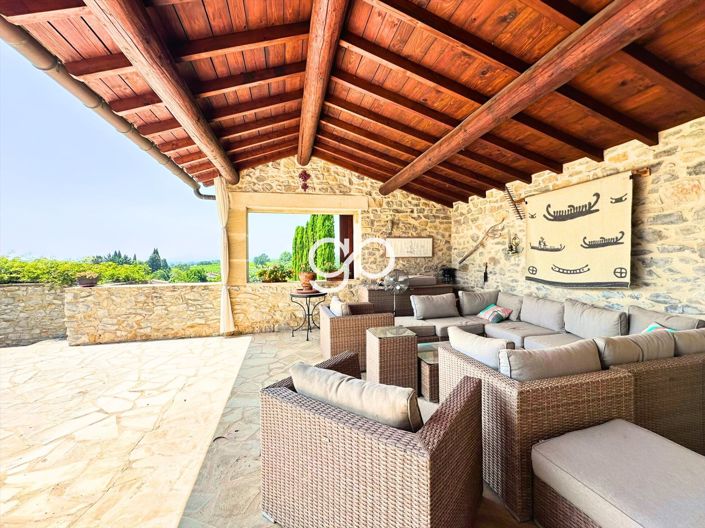 Image No.2-7 Bed House for sale