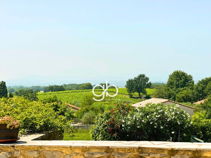 Image No.4-7 Bed House for sale