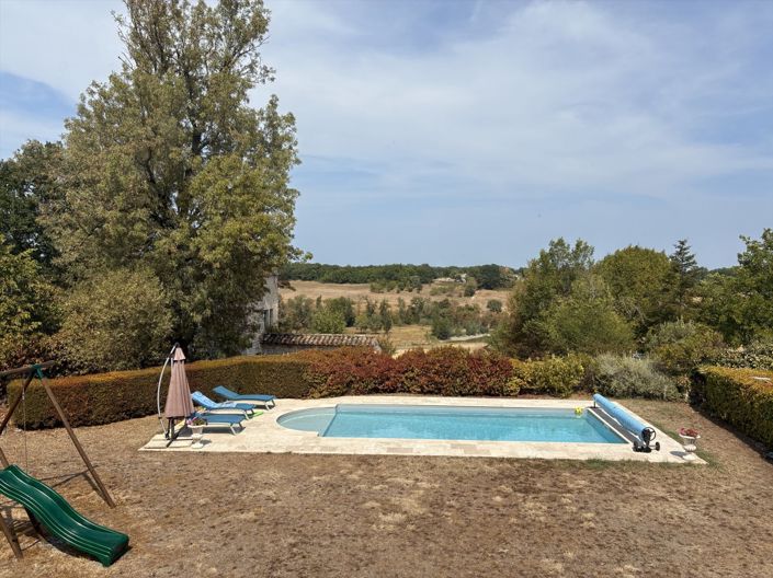 Image No.23-6 Bed House for sale
