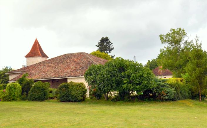 Image No.25-6 Bed House for sale